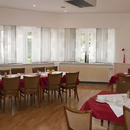 Bonneberger Hof Hotel 2*