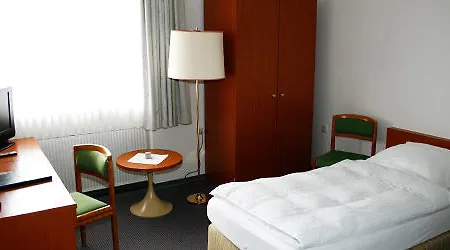 Bonneberger Hof Hotel 2*